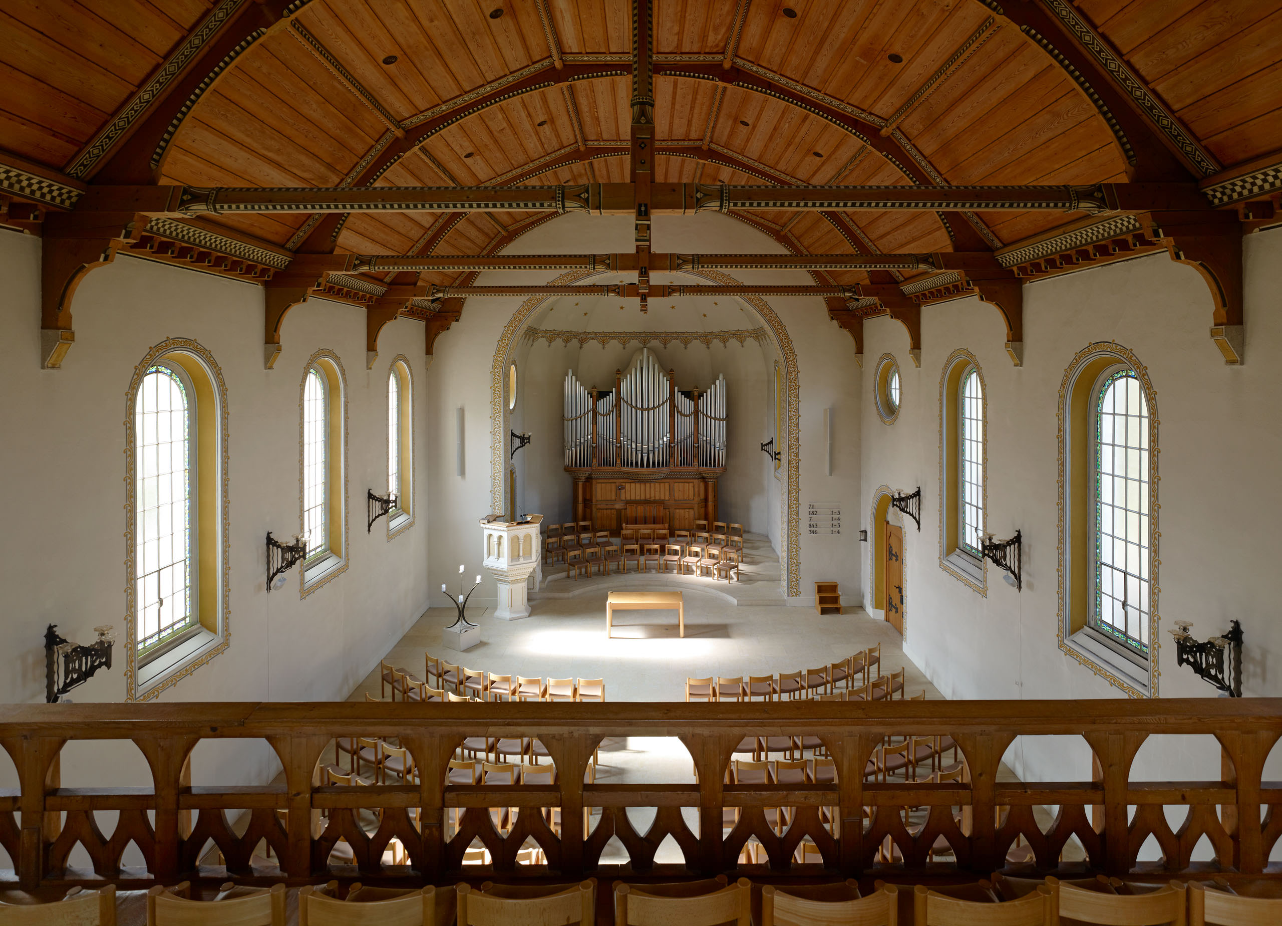 E12384 034733p j2560